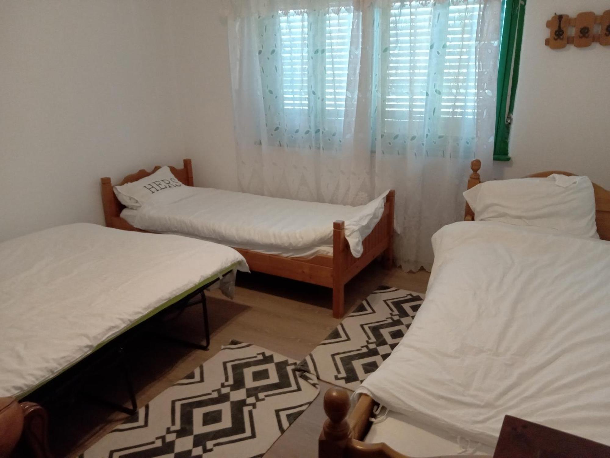 La Tataia Zahei Hotel Dragus Værelse billede